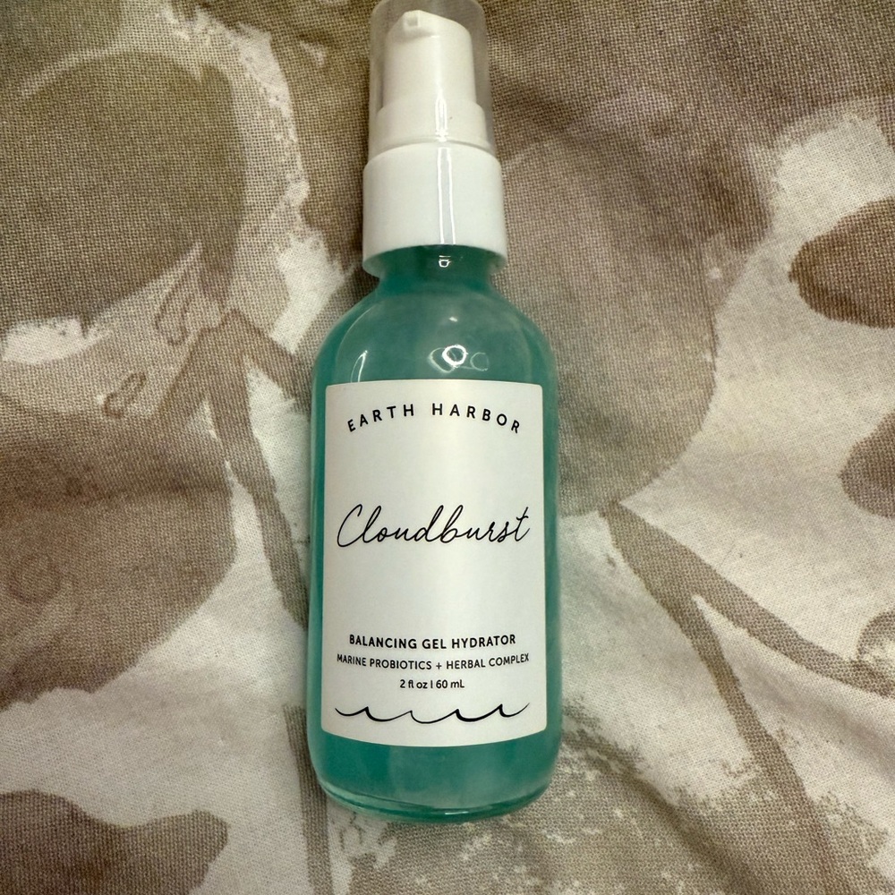 Earth Harbor Cloudburst Balancing Gel Hydrator